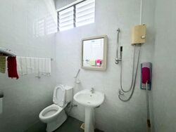 MAYFLOWER CRESCENT (D20), Terrace #529947001